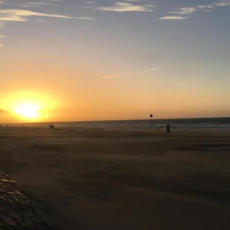 Lägenhet Sunny Ground Floor Escape