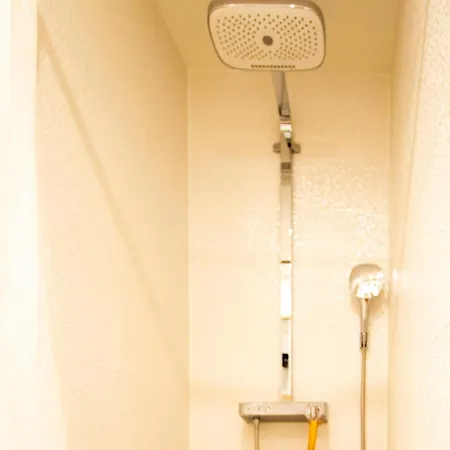 Sunny Ground Floor Escape * 奥斯滕德