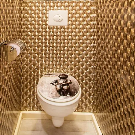 Sunny Ground Floor Escape דירה *