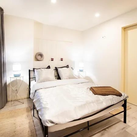 דירה Sunny Ground Floor Escape