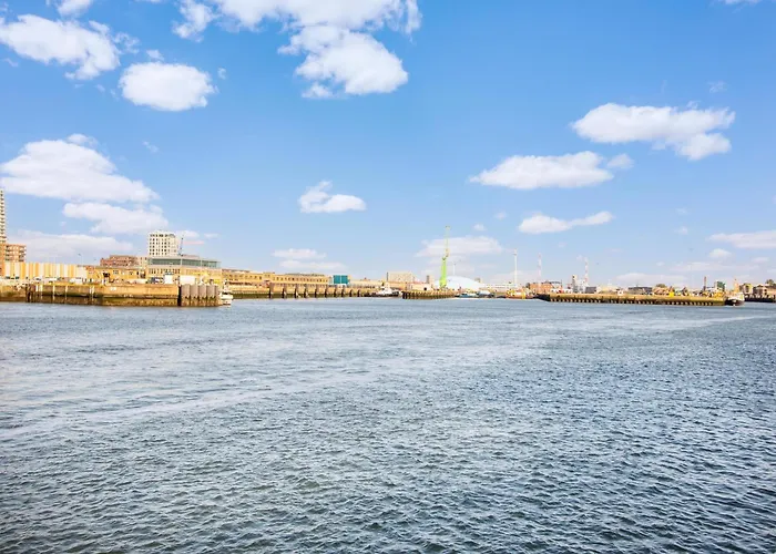 Apartment Sunny Ground Floor Escape *